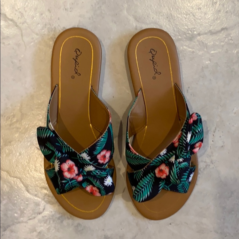 NEW Autumn Black/Green Fabric Sandal - Picture 2 of 12